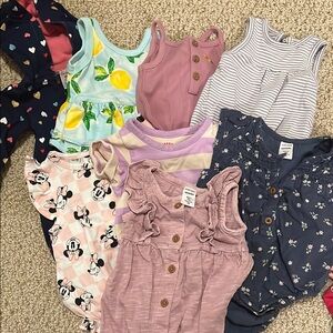 Pack of 8 NB Outfits